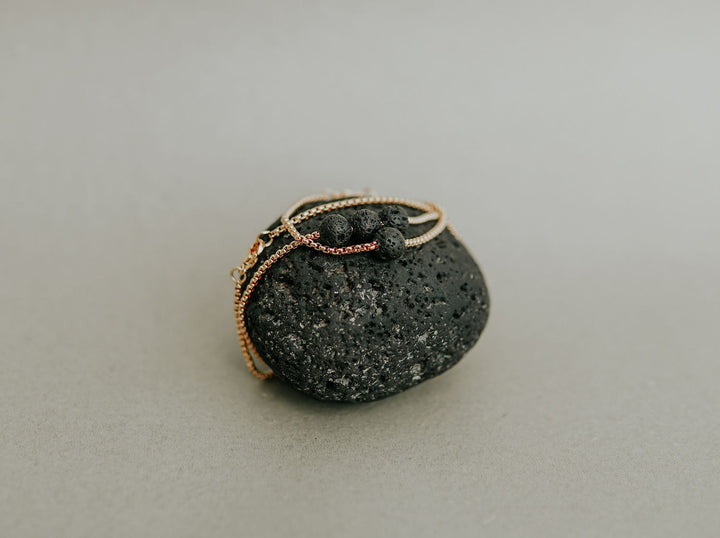 Diffuser Set, Necklace and Bracelet - Black Lava